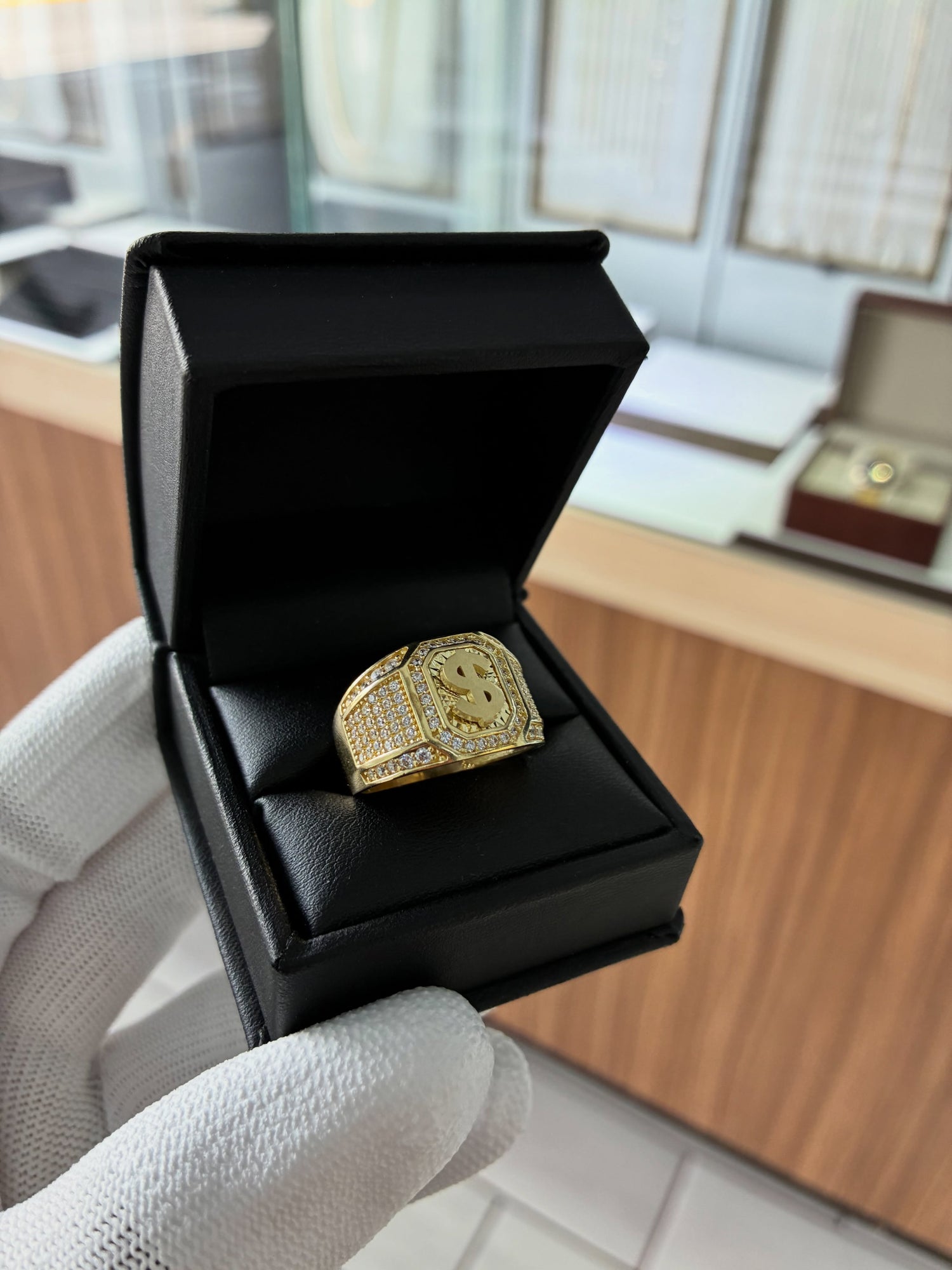 Anillos