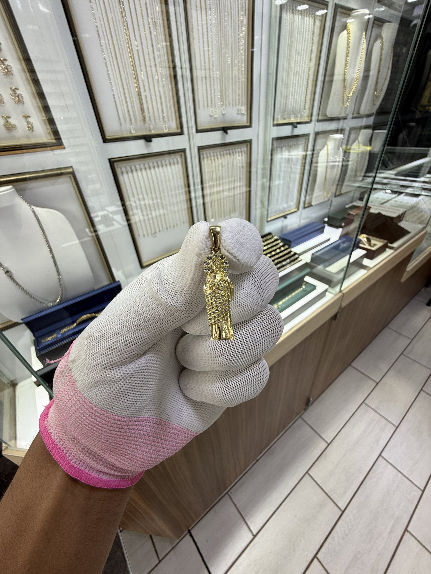 Dije de San Judas Tadeo Full Pavé en Oro 10k
