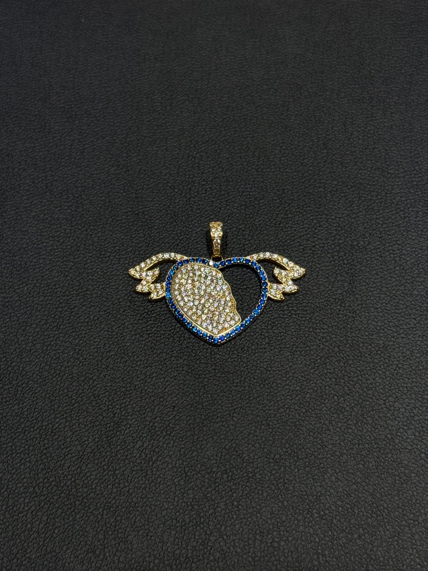 Dije Vuela Corazon Oro 14k